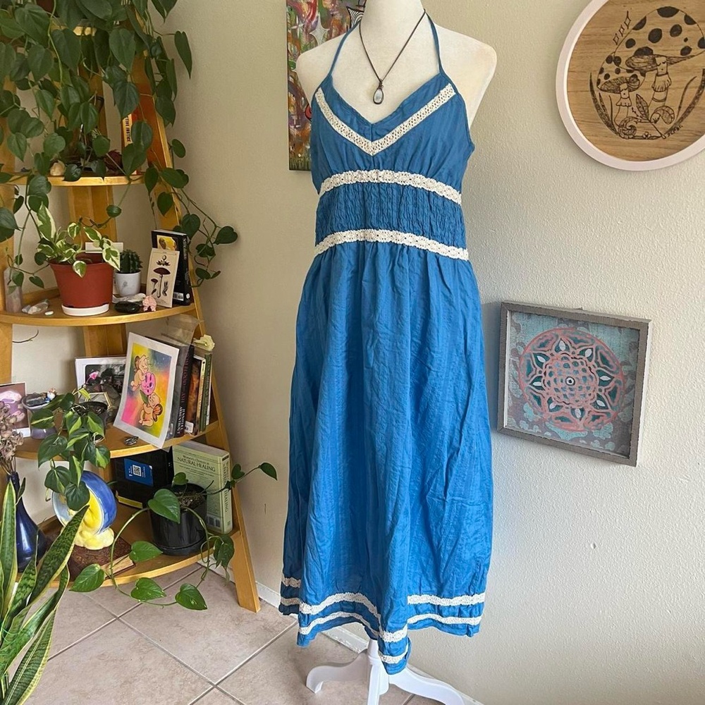blue halter dress 🩵